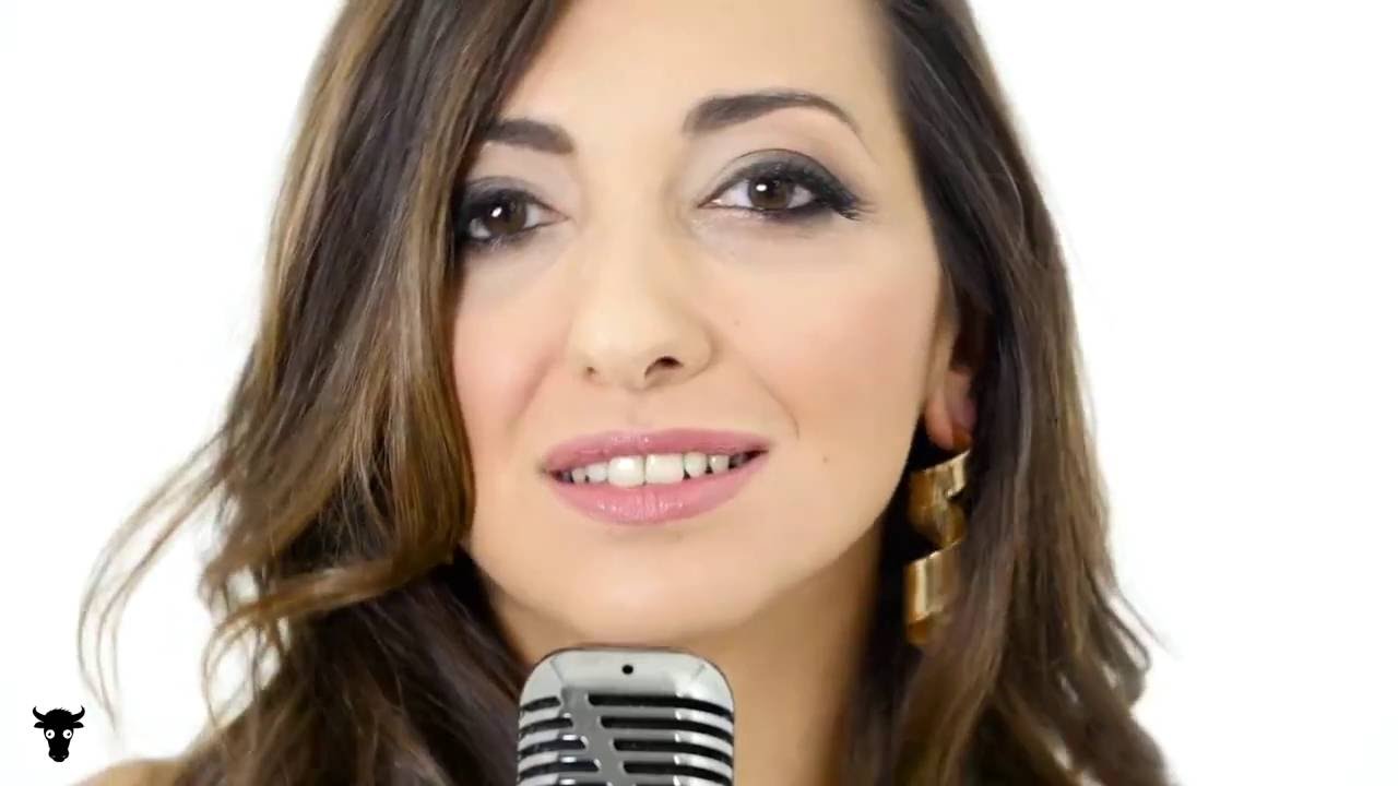 Martina Dell'Ombra - Donald Trump