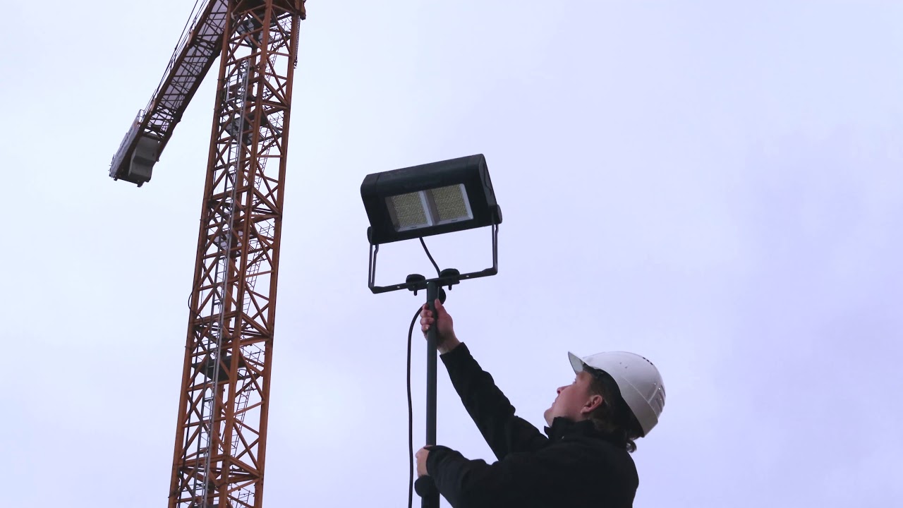 SCANGRIP TRIPOD 4.5M - Complete Flexibility To Positioning Site Lights
