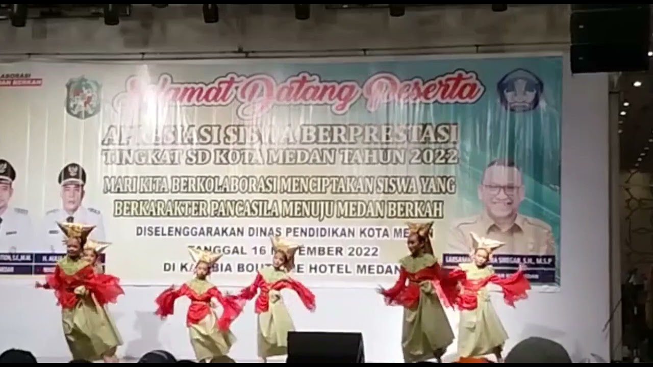 Tari Tak Tong Tong oleh siswi ekskul @jenniferefvyangeline3692 SDBK1