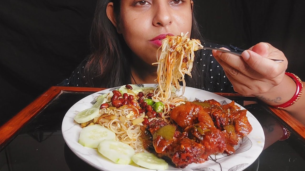 Eating Show - Egg Chowmein With Spicy🔥Chilli Chicken|homemade food|mukbang|Poulamieatingshow #foodie