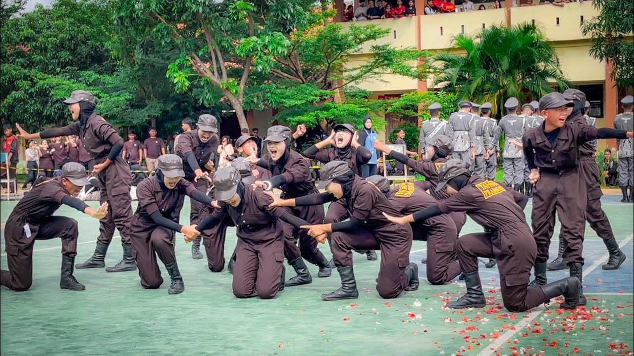 JUARA UTAMA 3 PASKIBRA SMPN CABANGBUNGIN A AT LKBB LOKASI 21