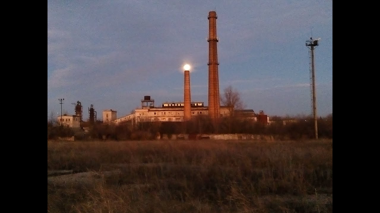 Это Молдова, детка) Уже 10 лет рабочим не выплачивают долги, но всем властям по барабану!