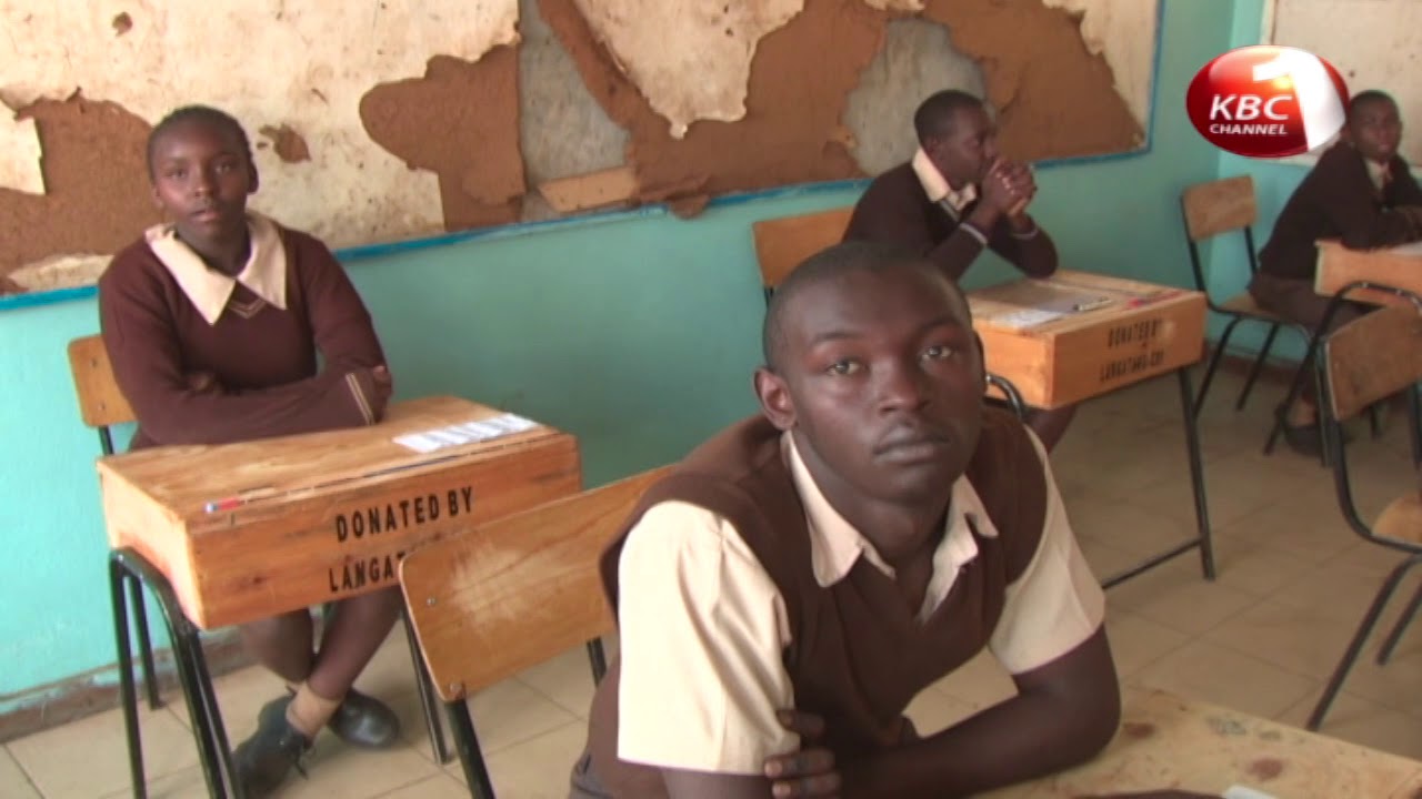 President Kenyatta pays a surprise visit to Uhuru Gardens Primary School