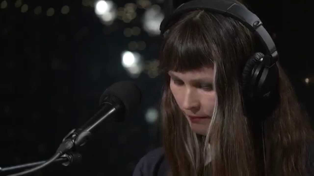 Xeno & Oaklander - Par Avion (Live on KEXP)
