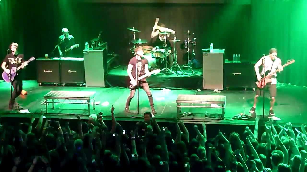 All Time Low - Intro / Do You Want Me (Dead)? | Paradiso, Amsterdam