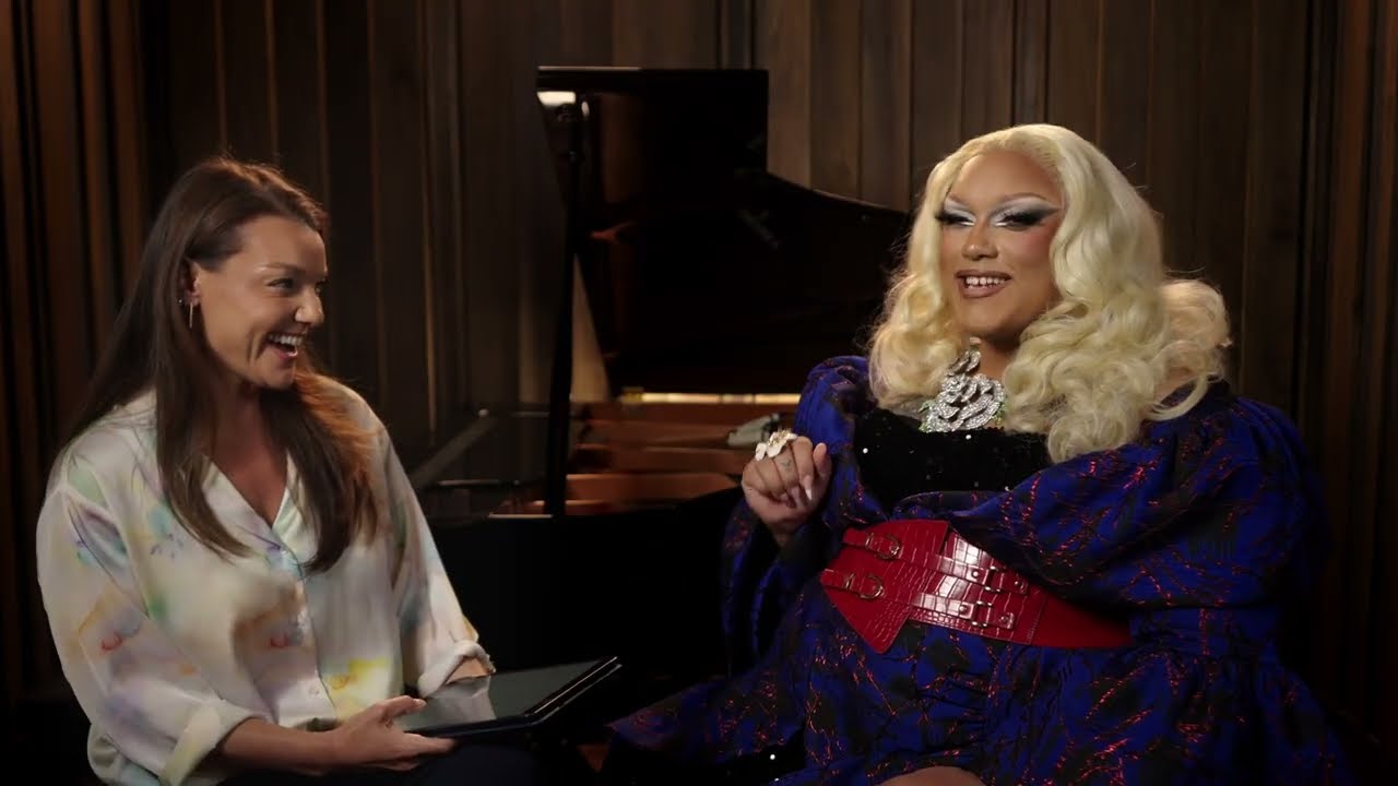CREATINE PRICE INTERVIEW -Bringing The Concert Hall To The Gay Bar-w/ Juliana Curcio- MAX STUDIOS