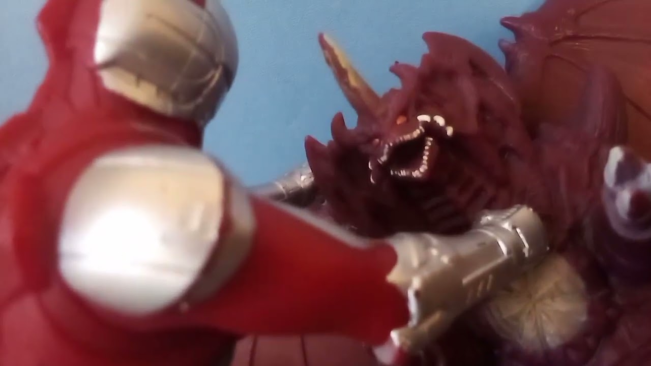 The Ultraman episode 1 a mutation within the air 