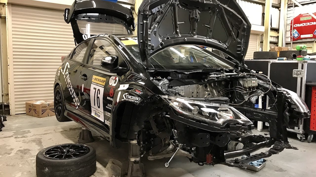 The World&rsquo;s Only Honda Civic Tourer 'Type R' Built by Synchro Motorsport