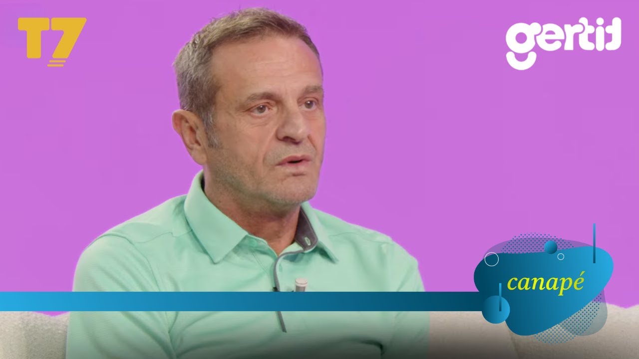 Flet Sinan Vllasaliu - ATK-ja, shumat marramendëse, karriera dhe politika | Canapé | T7