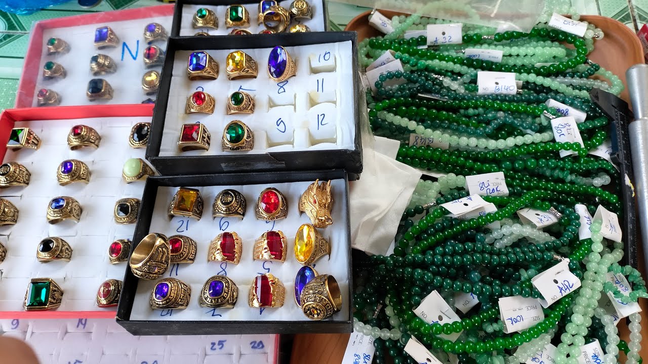 Trang sức, nhẫn kiểu mỹ, vòng đá...ib zalo (0932937346)