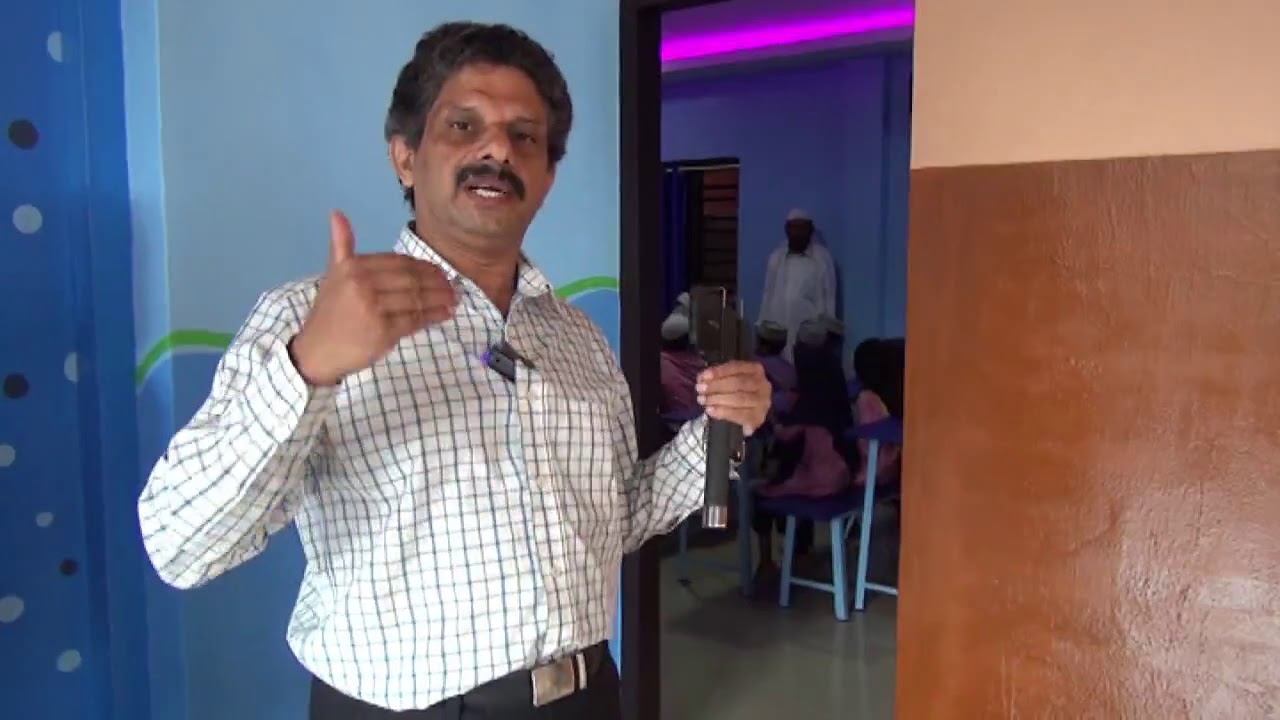 സ്മാര്‍ട്ട്‌ ഹൈടെക്  മദ്രസ ഇതൊന്നു കാണേണ്ടത് തന്നെ