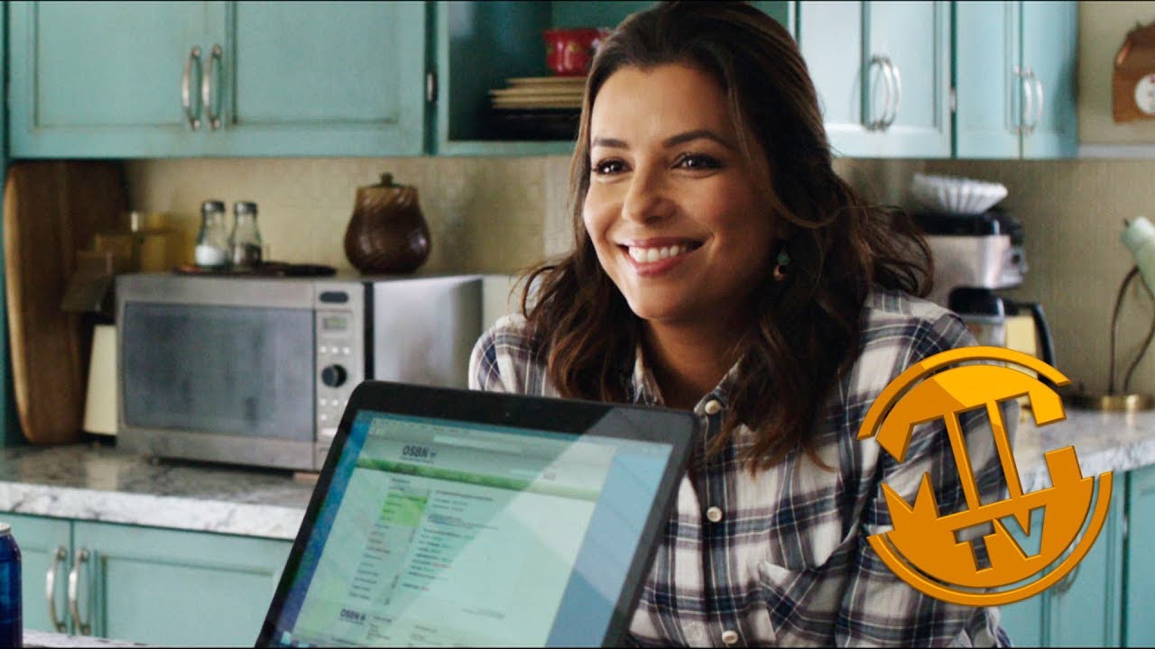 OVERBOARD: Eva Longoria & Mel Rodriguez talk about how fun it was working on set.