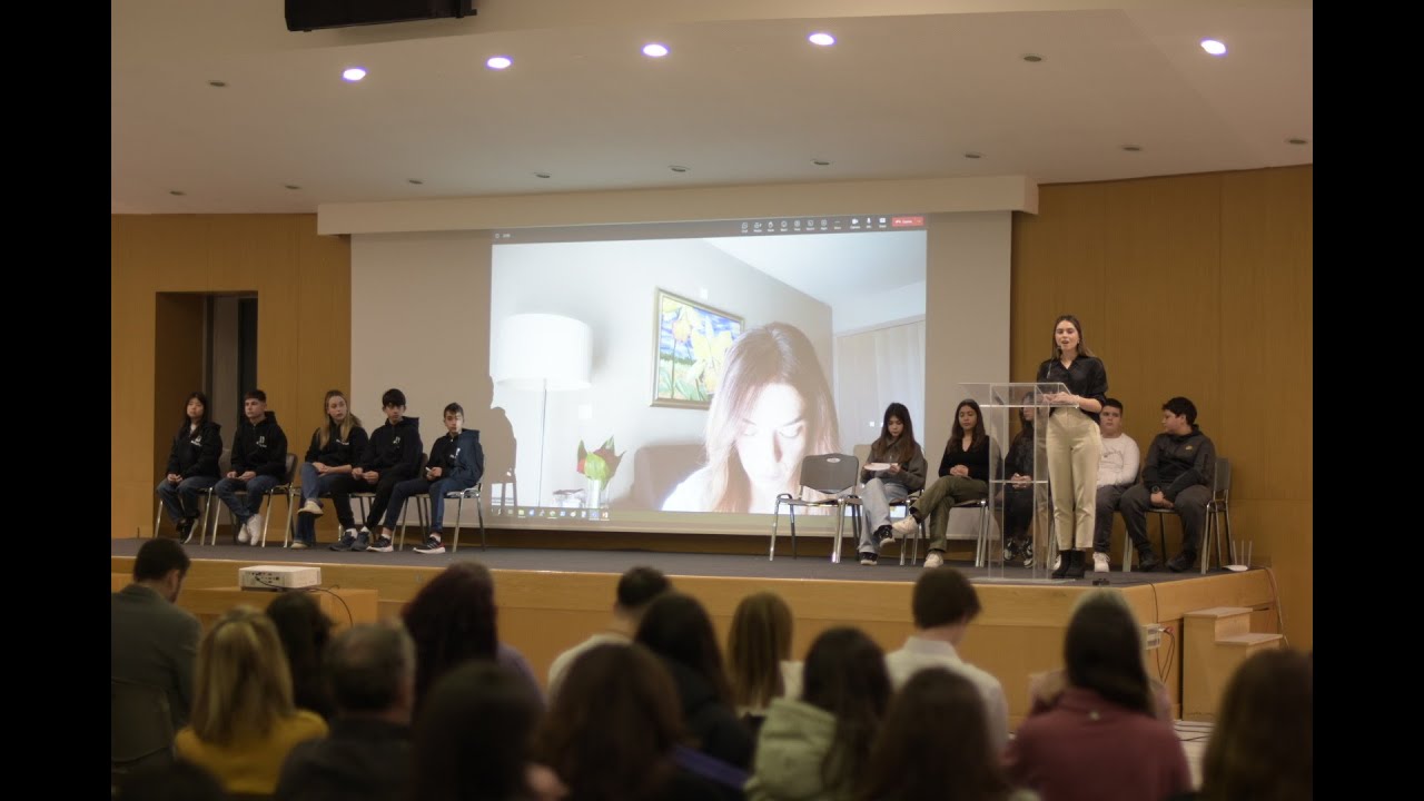 #SID2024: Συζήτηση μαθητών με Βάσω Λασκαράκη και Βάσια Γκολφινοπούλου