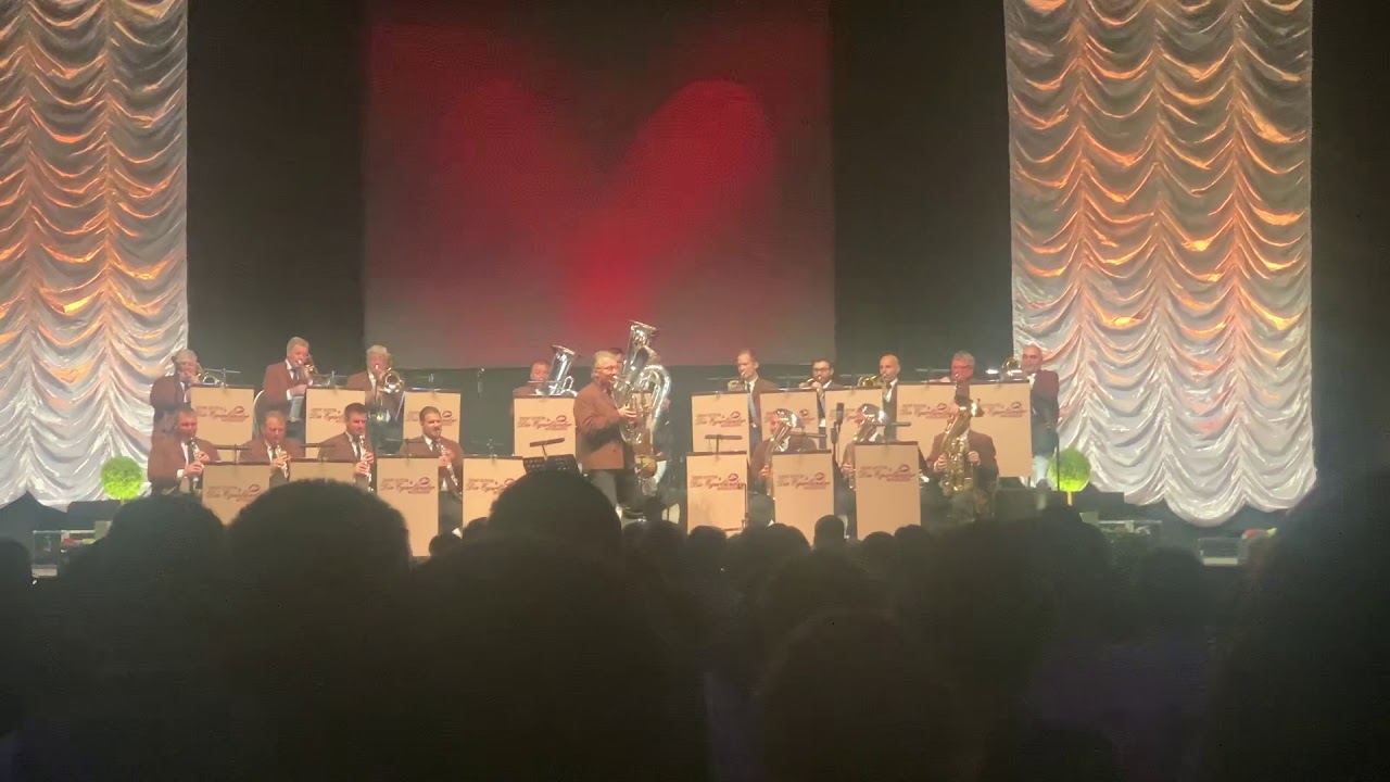 Ernst Hutter & Die Egerländer Musikanten Das Original - Wachtel Polka Live in Schladming 12.10.2919