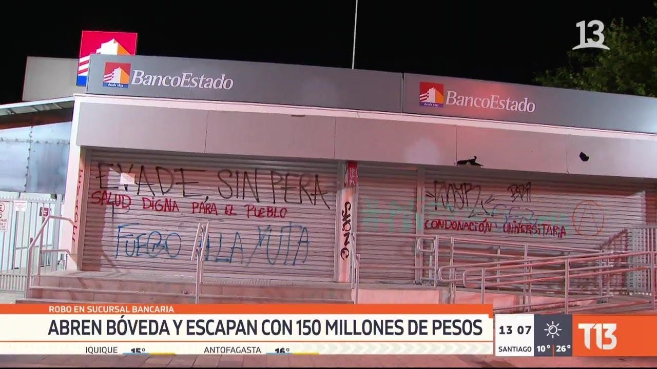 Abren b&oacute;veda de Banco Estado y escapan con 150 millones de pesos
