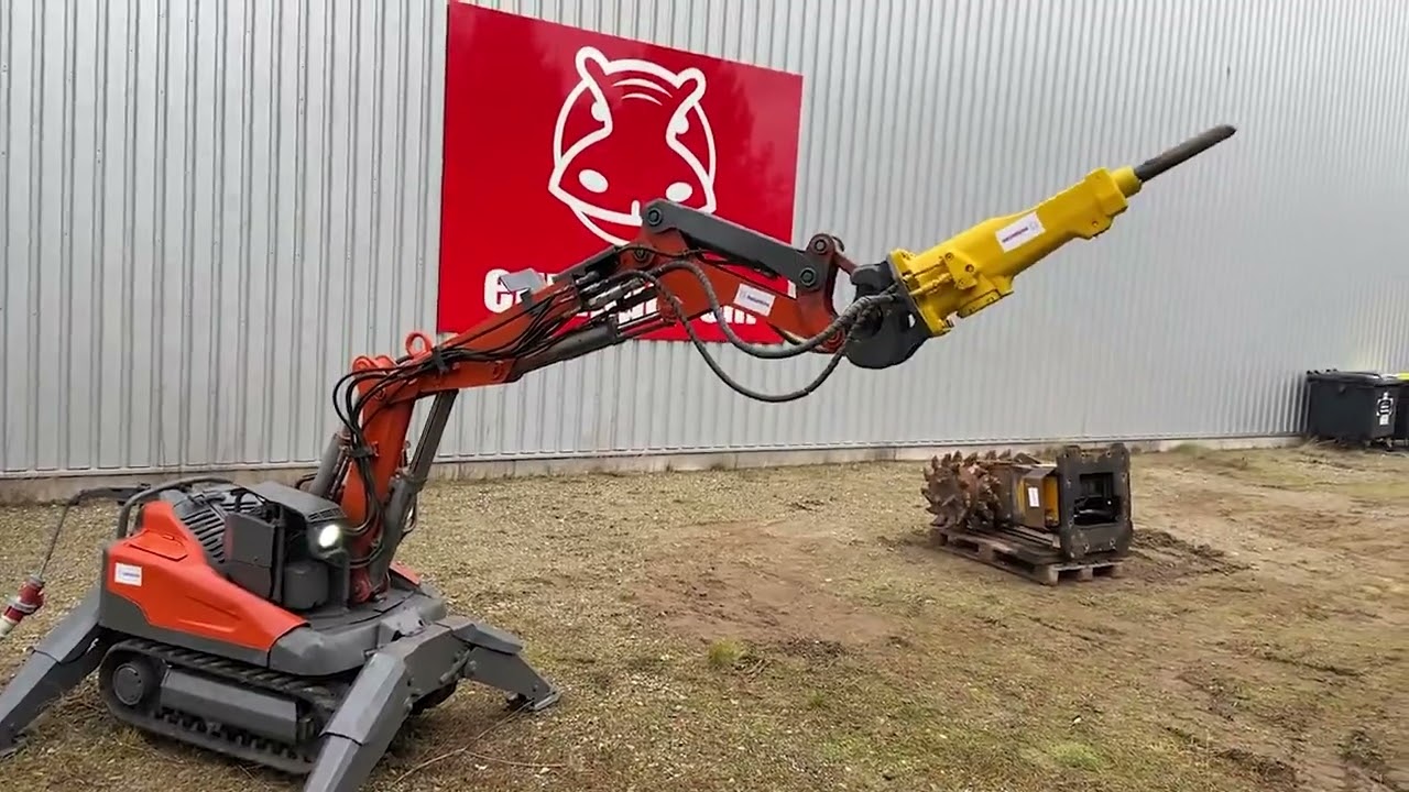 Used Husqvarna DXR 140 | Used Tracked Excavator | equippo.com | Used heavy equipment
