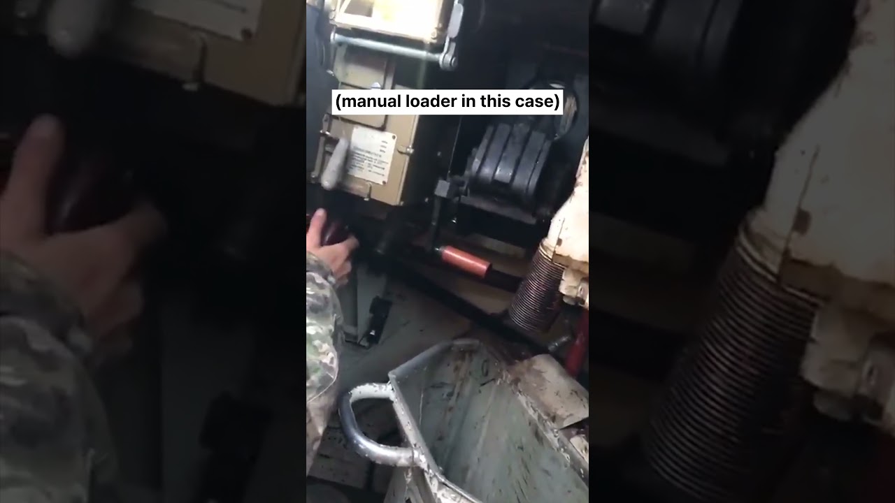 Внутри БМП-1...