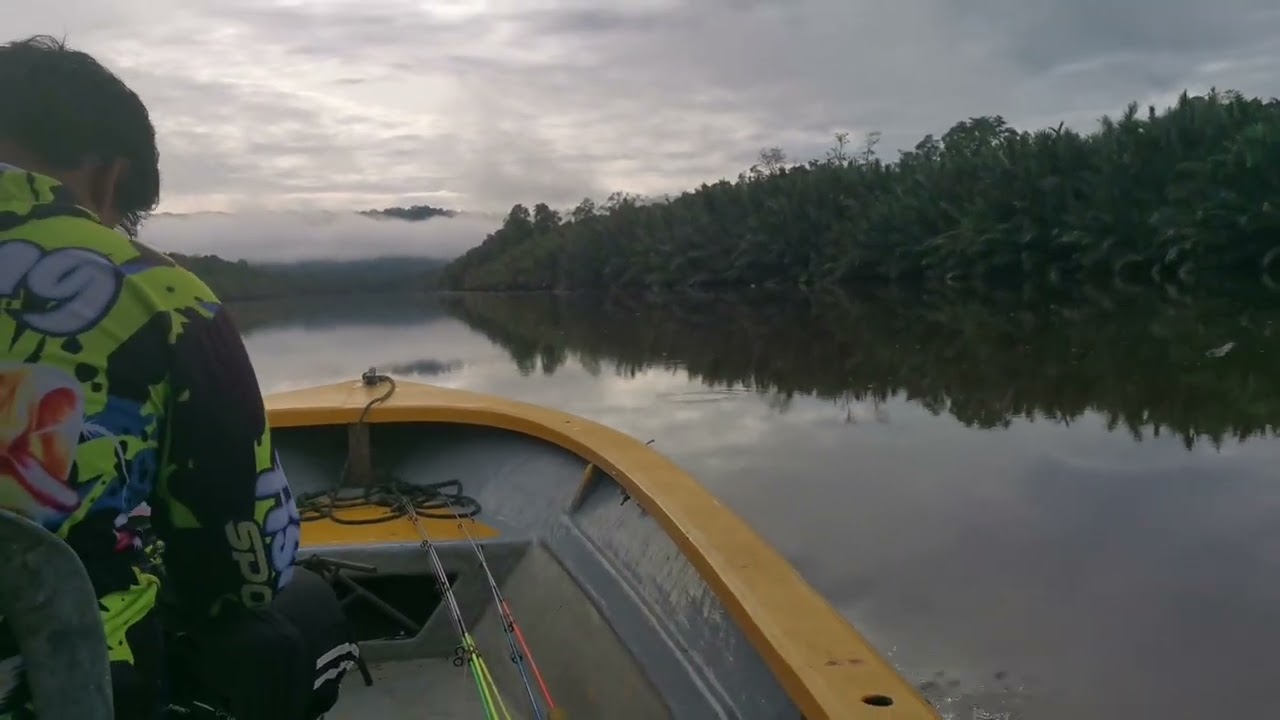 Mancing udang galah sempena hari kebangsaan Negara Brunei Darusalam gais. 