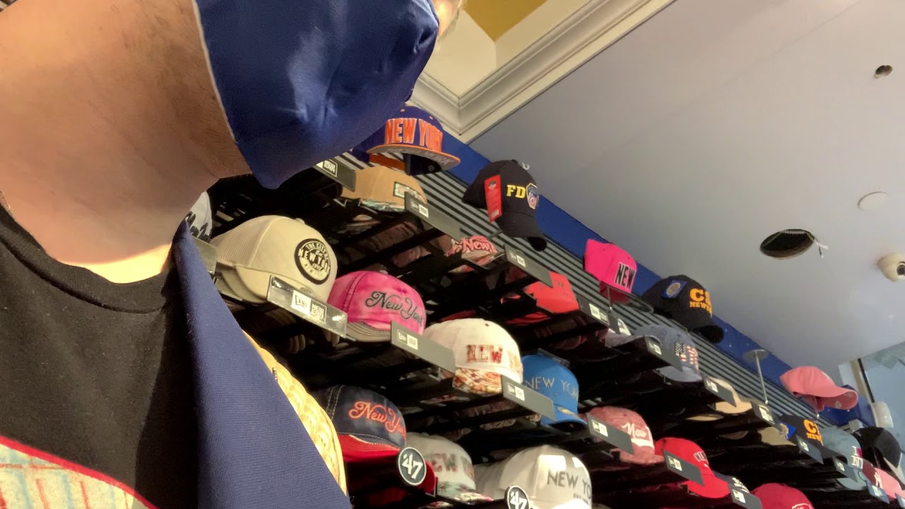 First souvenir shop vlog nyc!