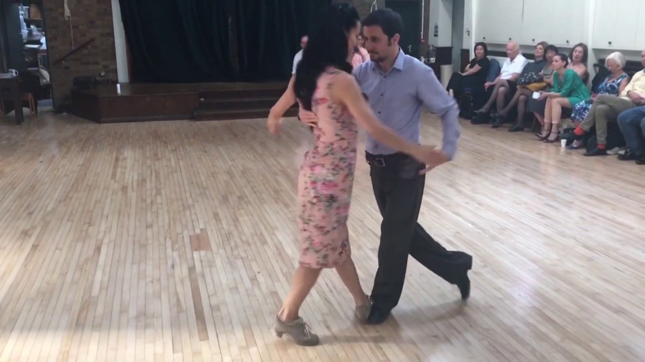 Tango immersion » Caminatas - 21.04.2019 @Tanguitoacademy @PaulaDuarteTango