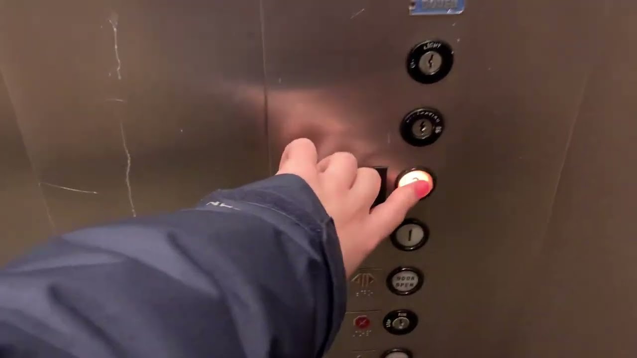 Final Ride: Dover Hydraulic Elevator @ Macy’s - Burnsville Center - Burnsville, MN