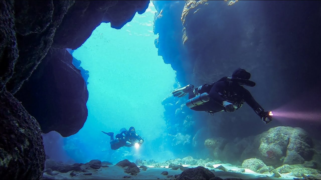 KISS Sidewinder Rebreather dive in Roatan