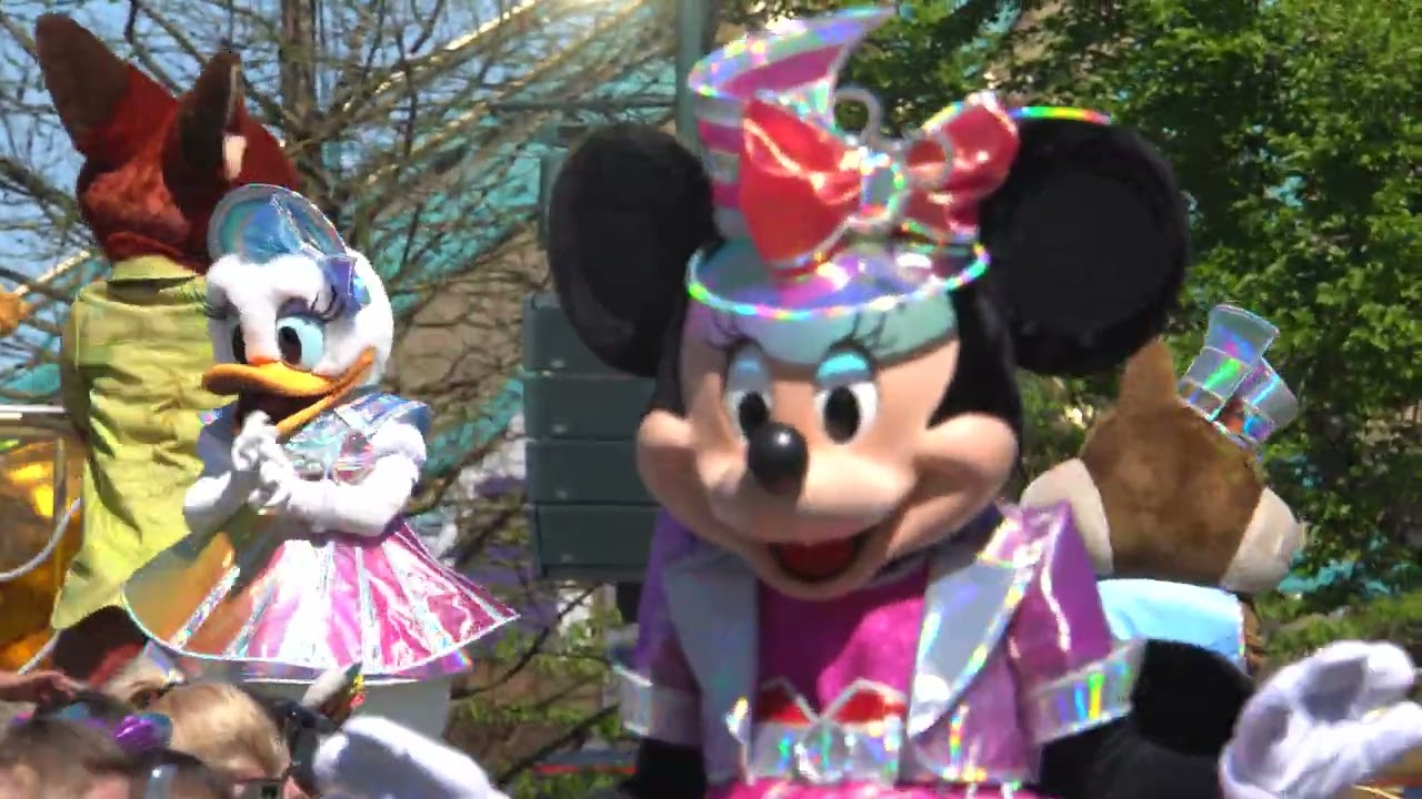 [4k] Dream…and Shine Brighter! - Disneyland Paris 30th Anniversary Central Plaza Show