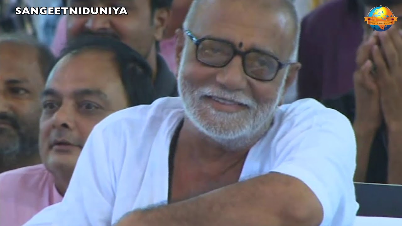 Devraj Gadhavi ( Nano Dero ) Kutchi Moj // Chotila Chamunda Dham // Ramkatha Moraribapu