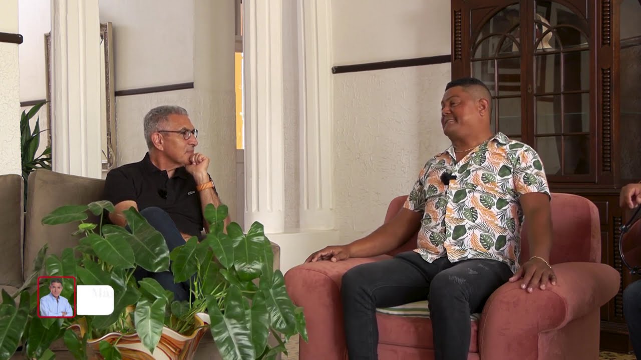Sucesos con Jorge Cura, tierra de poetas homenaje a Máximo Movil