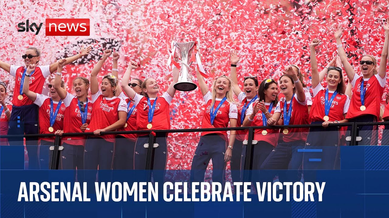 Arsenal celebrate Women's Champions League victory