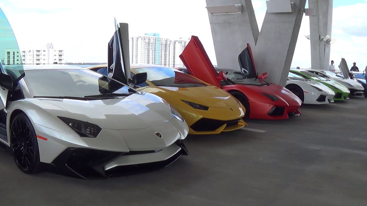BullFest 2016 Day 2 Lamborghini Rally 80+Lambos driving into garage before crazy 120 mile drive
