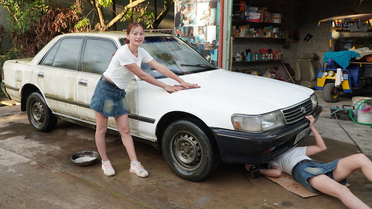Pretty Girl: Restoring the Interior and Exterior of a 1991 Toyota (Cressida) Abandoned for 20 Years.