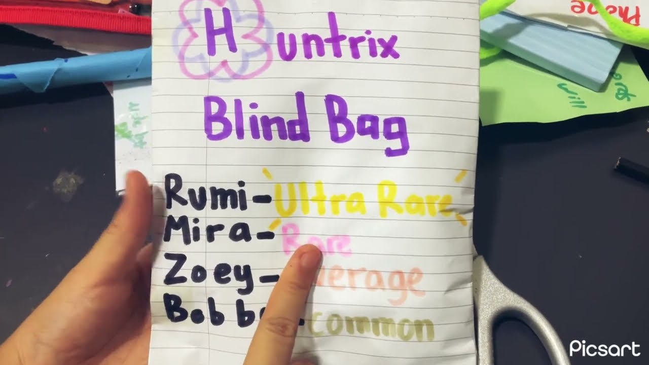 Huntrix BLIND BAG!!!!!!!!!!:).            My best friend made me this 😝😝😜😜🤪🤪