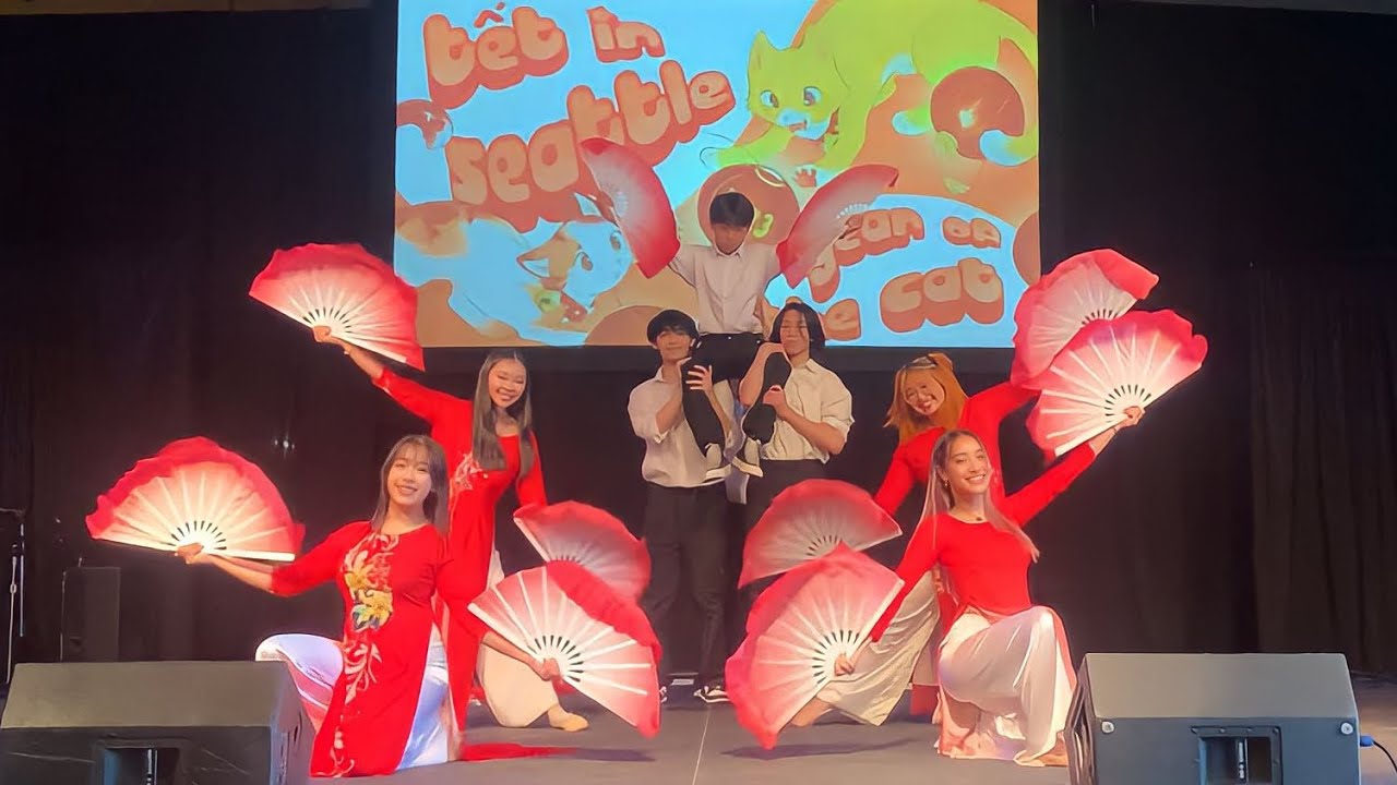 Khúc Hát Ân Tình | Fan Dance Tết | Tet in Seattle 2023