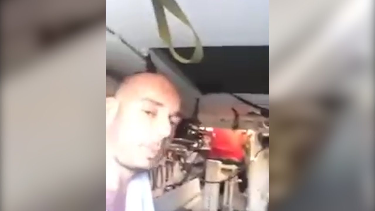 Vatandaşlar tankları ele geçirip sürmeye başladı