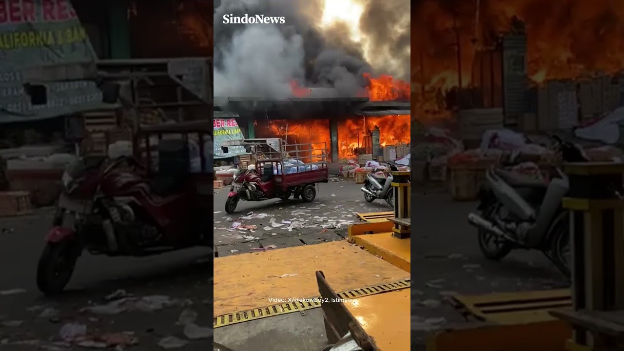 Pasar Induk Kramat Jati Terbakar, Kobaran Api Lalap Los Pedagang