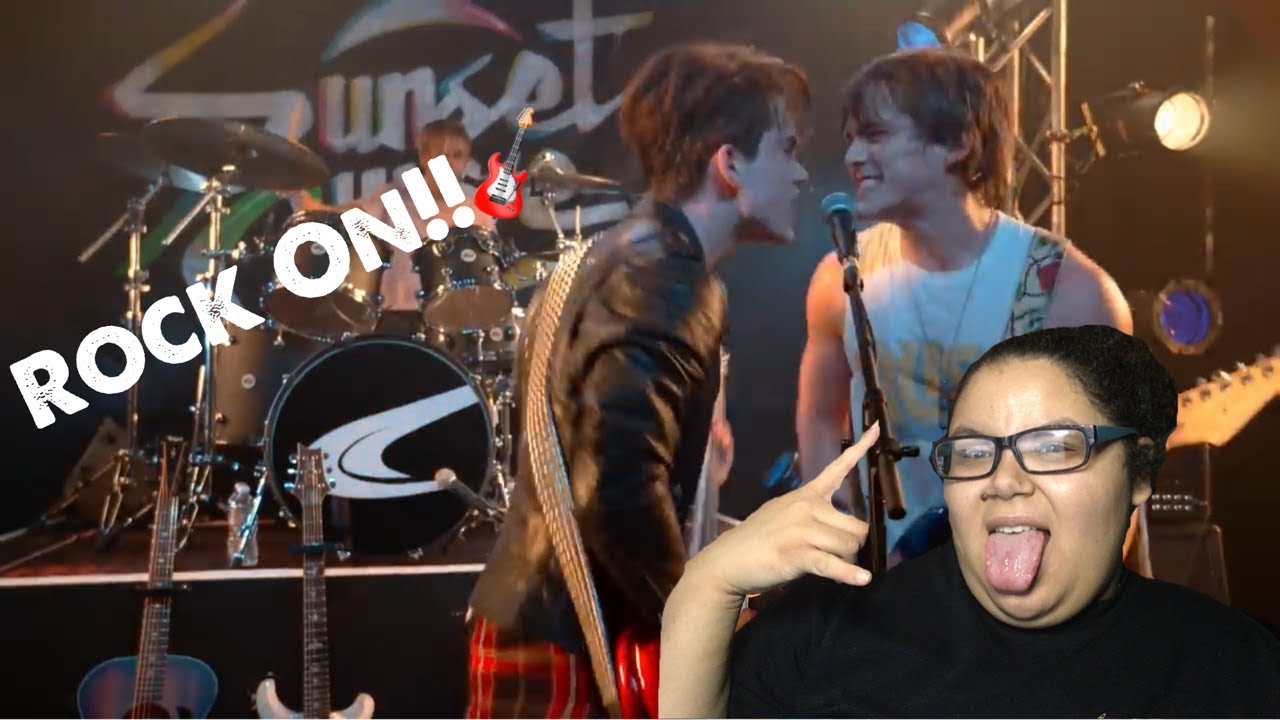 Julie And The Phantoms 