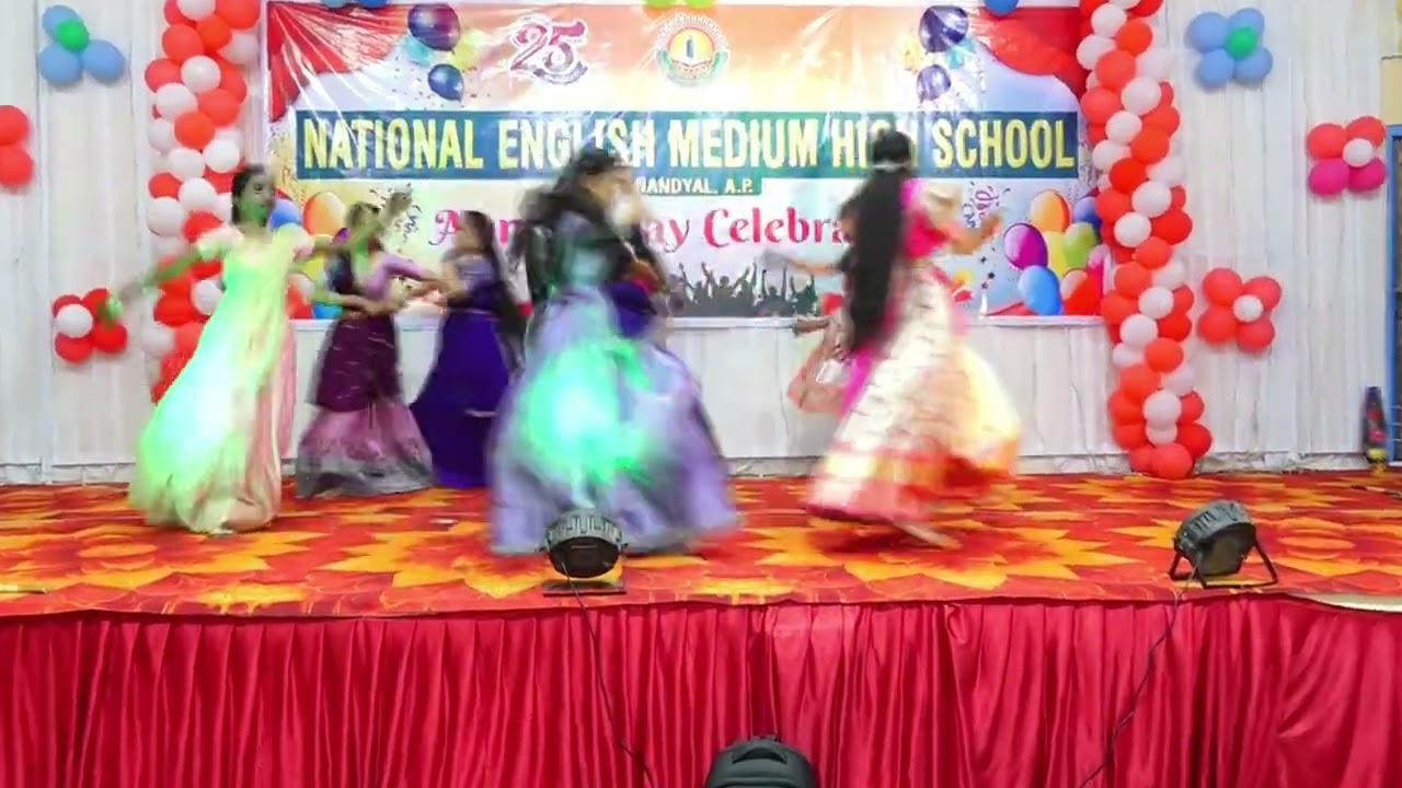 9th Class Girls Dandiya Dance Remix | National English Medium High School Annual Function