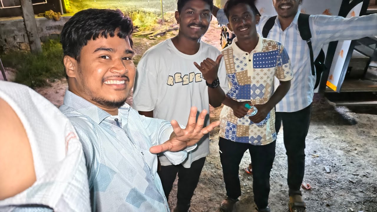 VIZAG VLOG PART - 2 IN BUS 😜😜😜