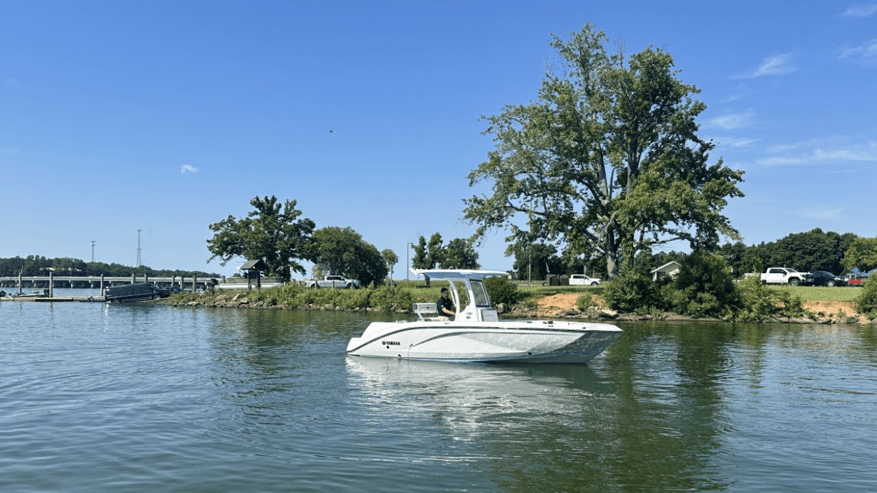 2024 Yamaha 222 FSH Sport E | MarineMax Lake Wylie