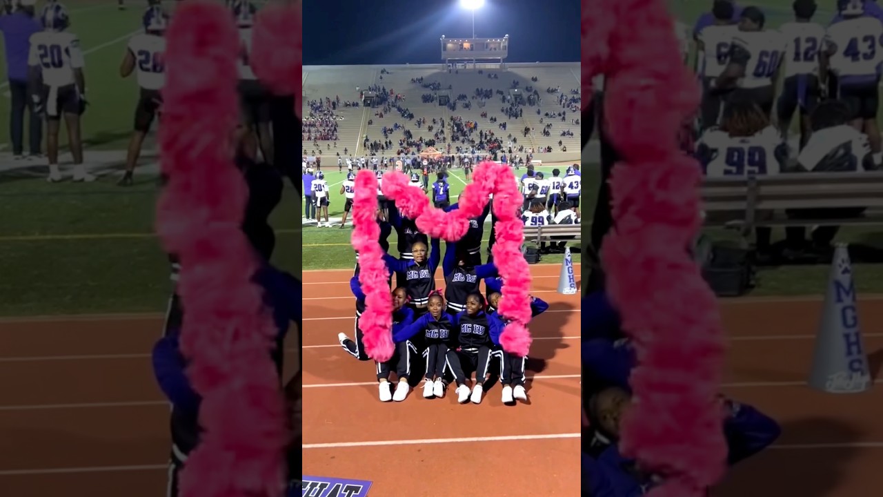 🩷💙🖤 #cheer #cheerleading #highschool #pompom