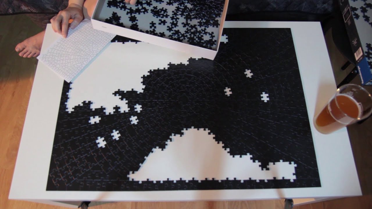 Making a Ravensburger Krypt black puzzle - time lapse