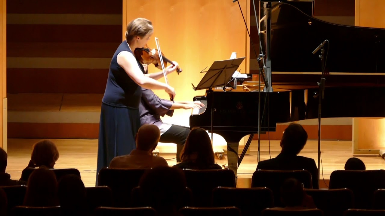 Arpeggione Schubert Viola and Piano D 821 (Stefanie Pfaffenzeller, Nami Ejiri)