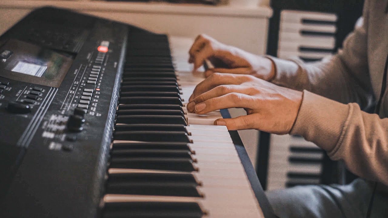 Jazzy Bar Music Saloon Blues - (PIANO SOLO)