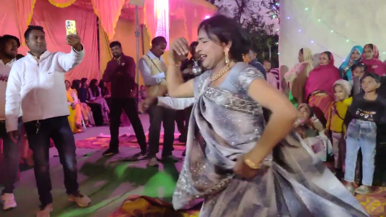 Pushpa Bharati haiderganj#@ viral video