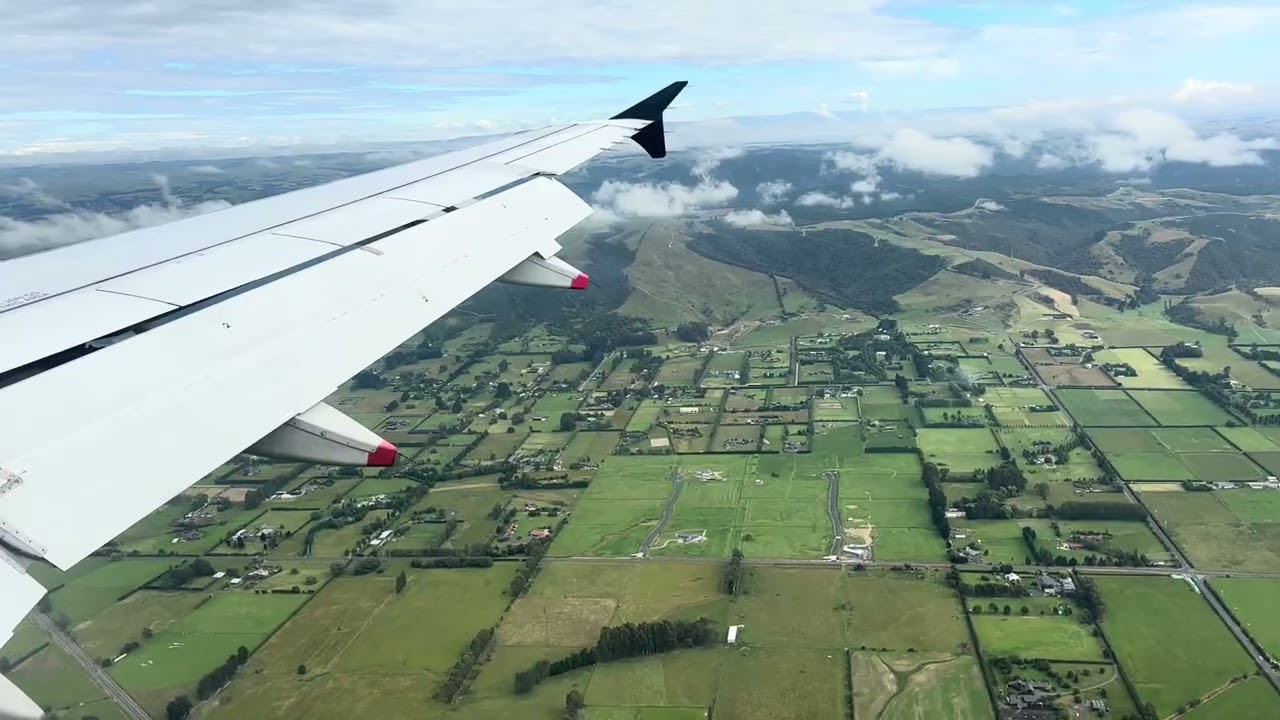 Hello, South Island! Landing in Dunedin (DUD) on an ANZ A320.