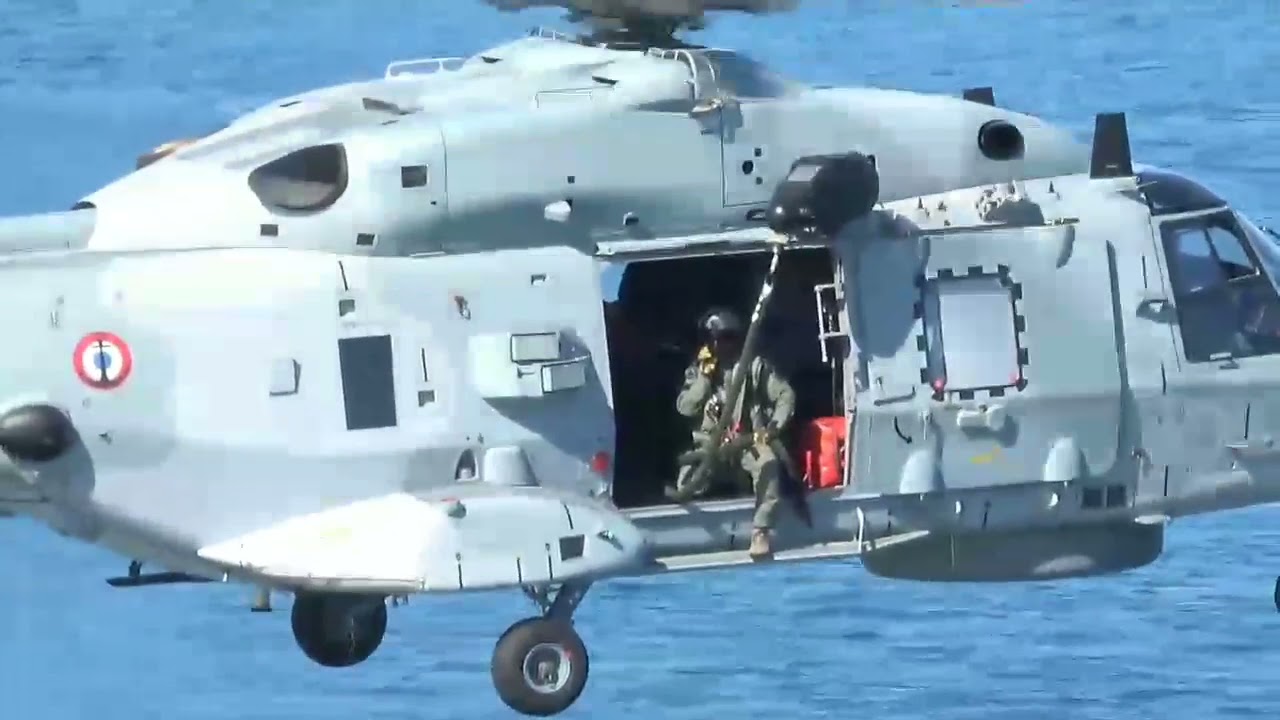 French Navy NH90 NFH Caïman training with commandos