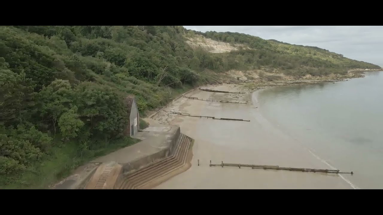 Totland Bay