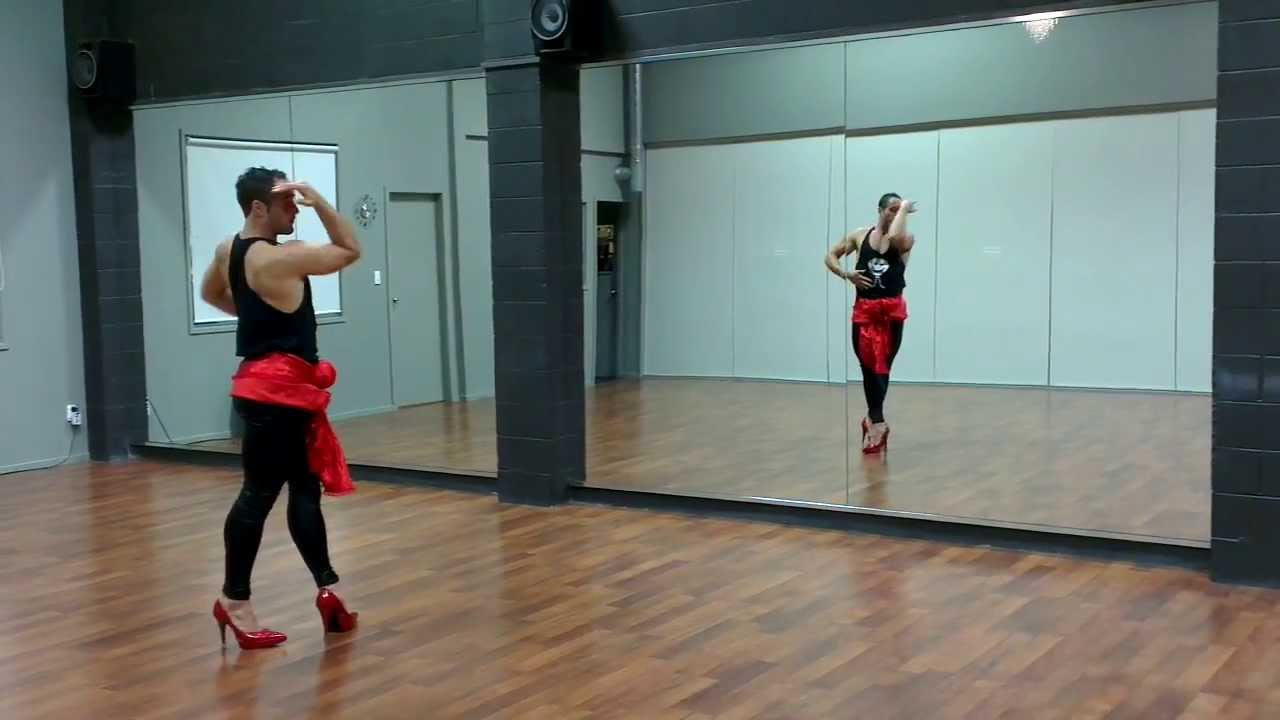 Mon Burlesque class: Tango de Roxanne