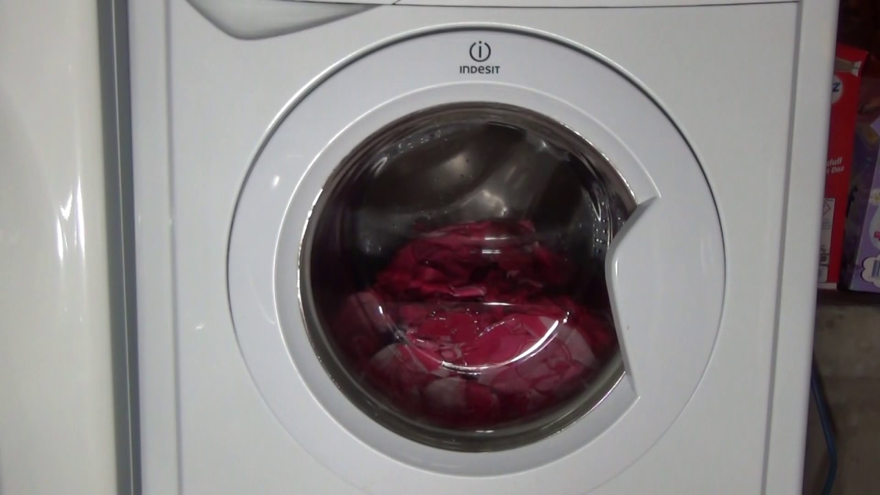 Indesit Start IWC6165 Washing Machine : Synthetics : Final rinse (Pt 6/7)